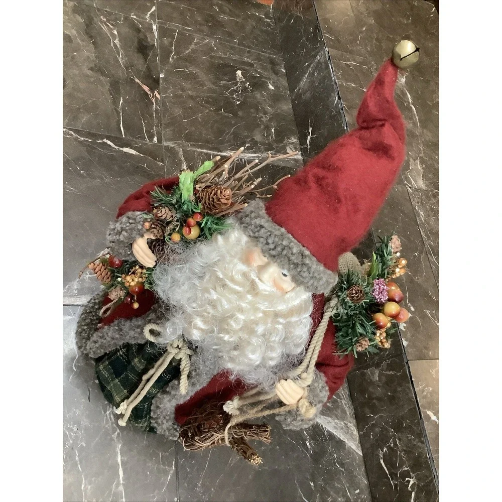 Woodland Christmas Santa Tree Topper Tabletop Figurine 19